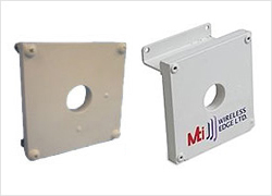 MTI Wireless Edge社 小型アンテナ（近距離）（円偏波） MT-241030/SLH/A MT-241030/SLH(アタッチメント付)